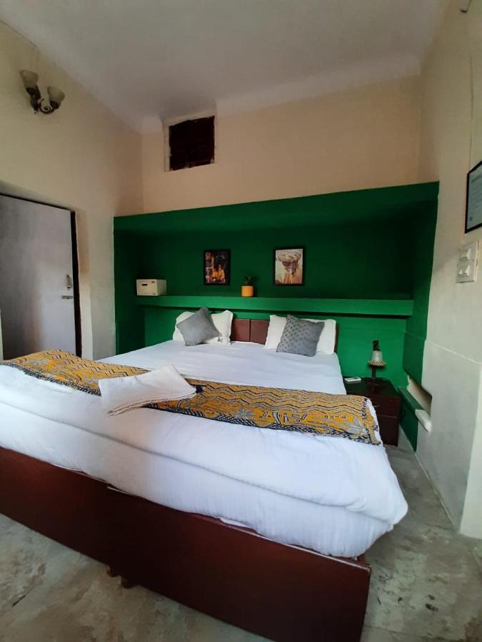 Chopal Hostel Jaipur Buitenkant foto